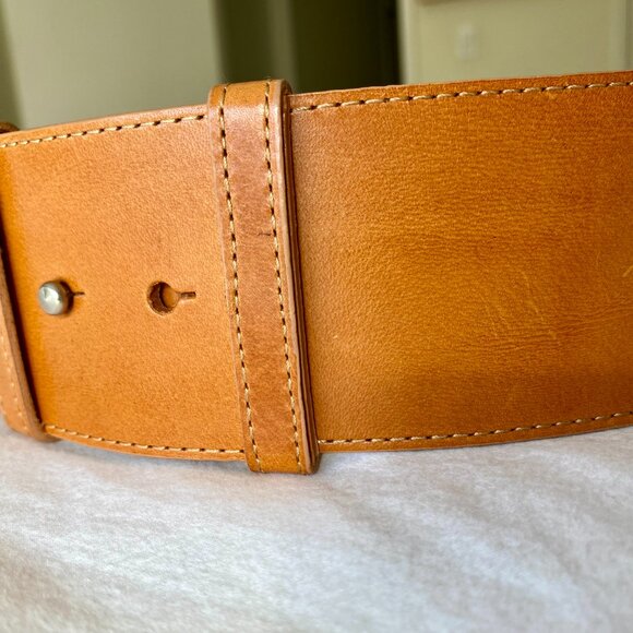 Vintage Avignon Genuine Leather style #608 Women\'s Belt Size S main image 5